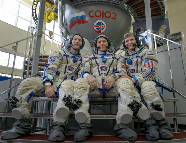 Say Hello to Next ISS Crews Who Will Take Space Voyage in Late Spring, 2017