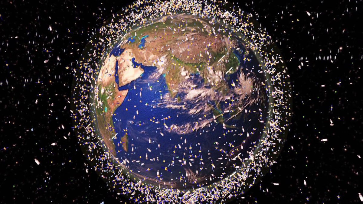 Japanese Space Junk Collector Face Nuisance