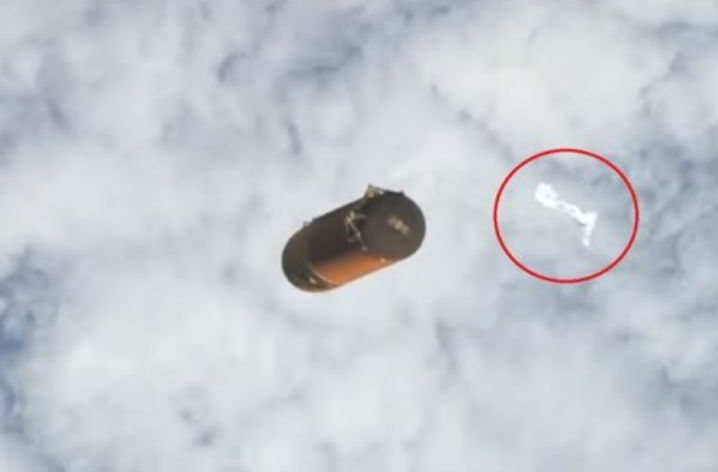 UFO Spotted in NASA Footage