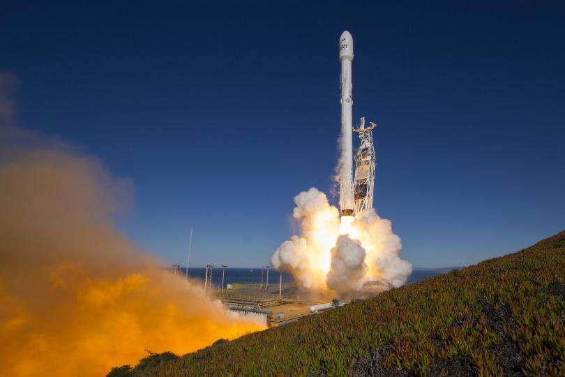 The latest SpaceX launch was different in many ways: Fairings, first stage boosters & Block 4 rocket