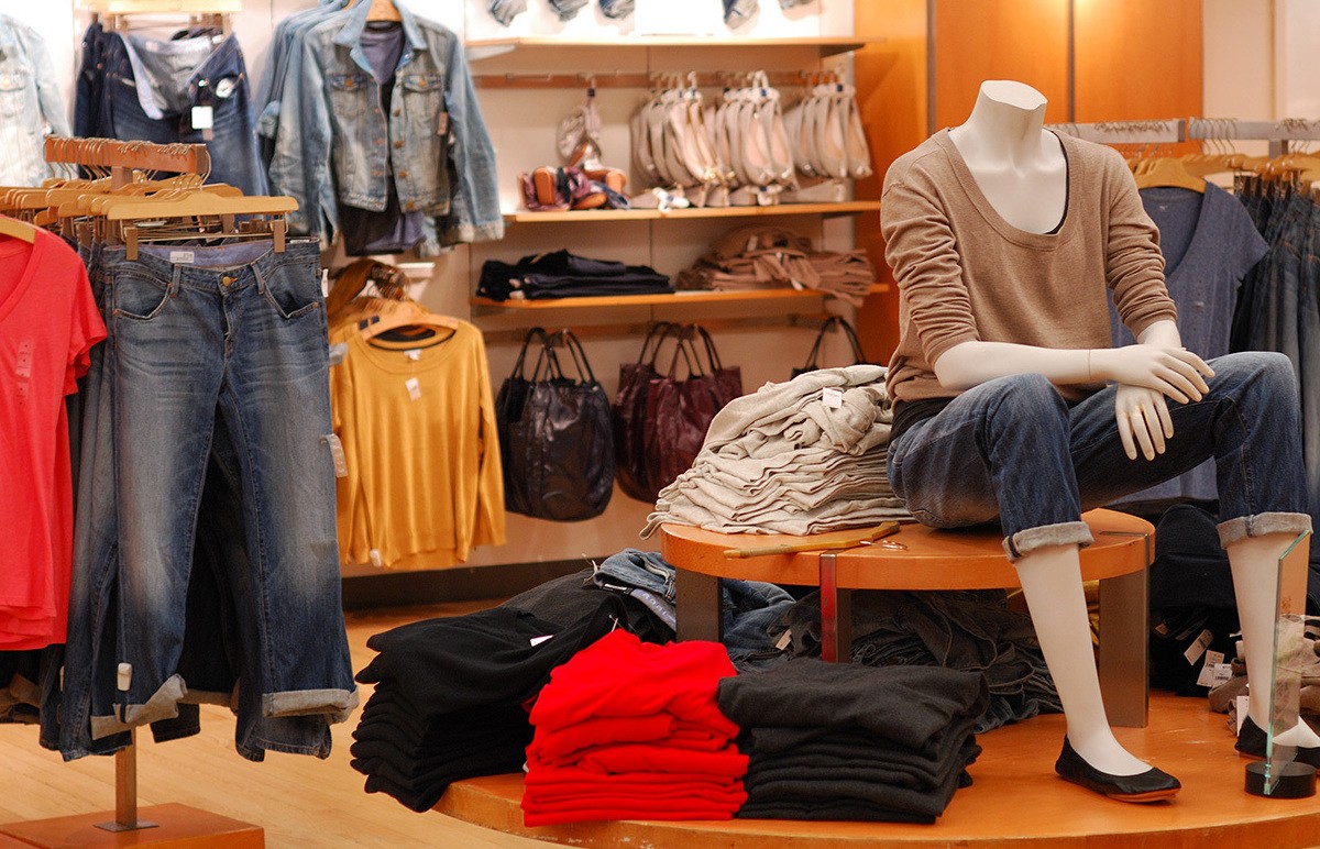 Clothing & Footwear Retailing Market Consumption, Volume And Demand In Grooming Regions: Edition 2019-2026