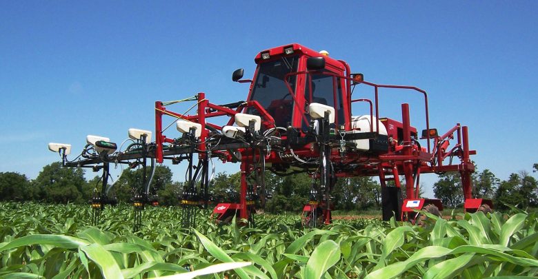 Global Fertilizing Machinery Market Comprehensive Analysis 2020-2024 : AGCO, John Deere, Kubota, RBR, CNH Industrial