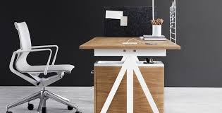 Contemporary Height-adjustable Desk Market