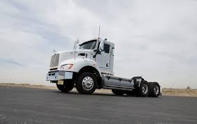 Global Light and Heavy Duty Natural Gas Vehicle Market 2020:  CNH Industrial, Daimler Trucks, General Motors, MAN Truck & Bus