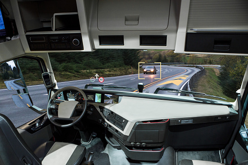 Waymo and Daimler partner to make Self-driving Trucks