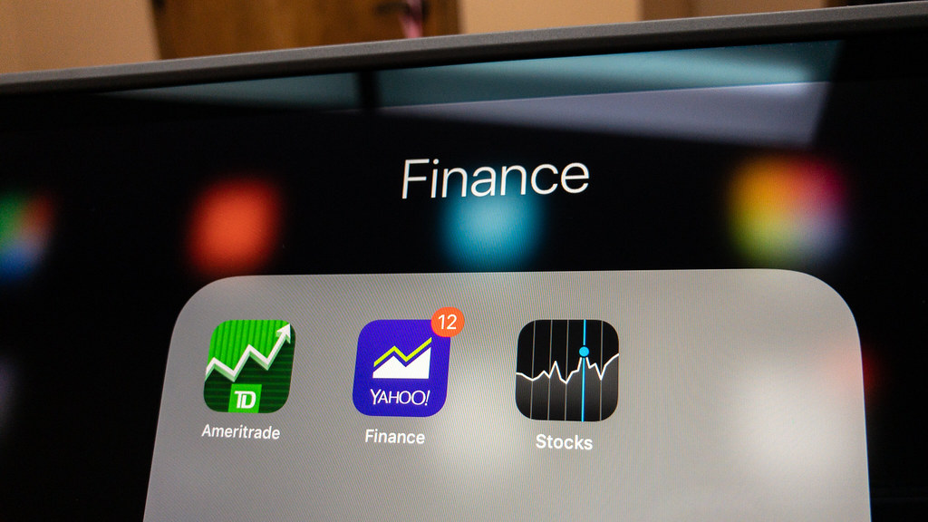 Keep Your Budget: 5 Free Finance Apps for Different Needs
